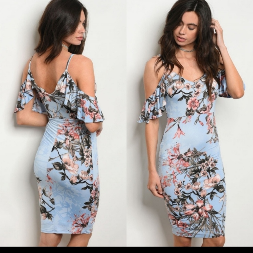 Last One! NWT Floral Bodycon Dress